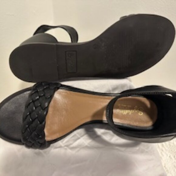 Seychelles Ankle Strap Sandal - Picture 4 of 4